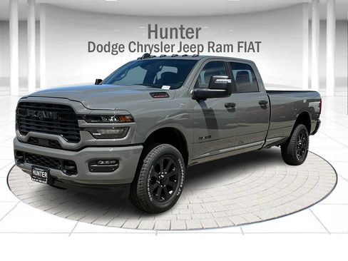 New 2026 RAM 2500 Big Horn AWD/4WD image 1