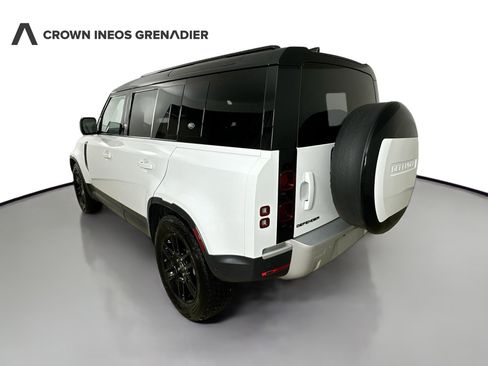Used 2024 Land Rover Defender 110 S AWD/4WD image 16