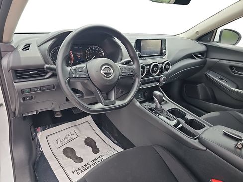 Used 2025 Nissan Sentra S FWD image 16