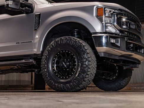 Used 2021 Ford F250 XLT w/ XLT Value Package AWD/4WD image 12