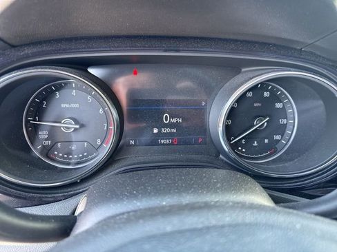 Used 2022 Buick Encore GX Select image 31