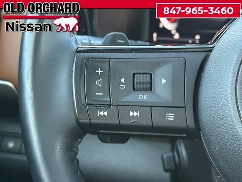 Used 2023 Nissan Pathfinder Platinum w/ Cargo Package image 24