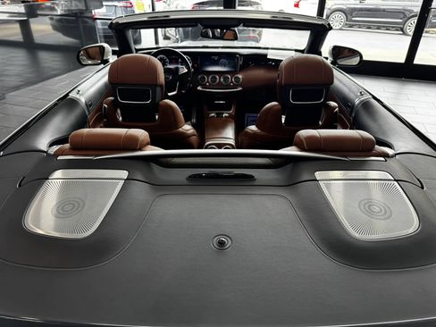 Used 2017 Mercedes-Benz S 550 Cabriolet image 55