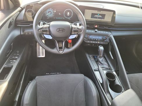 Used 2025 Hyundai Elantra N FWD image 13