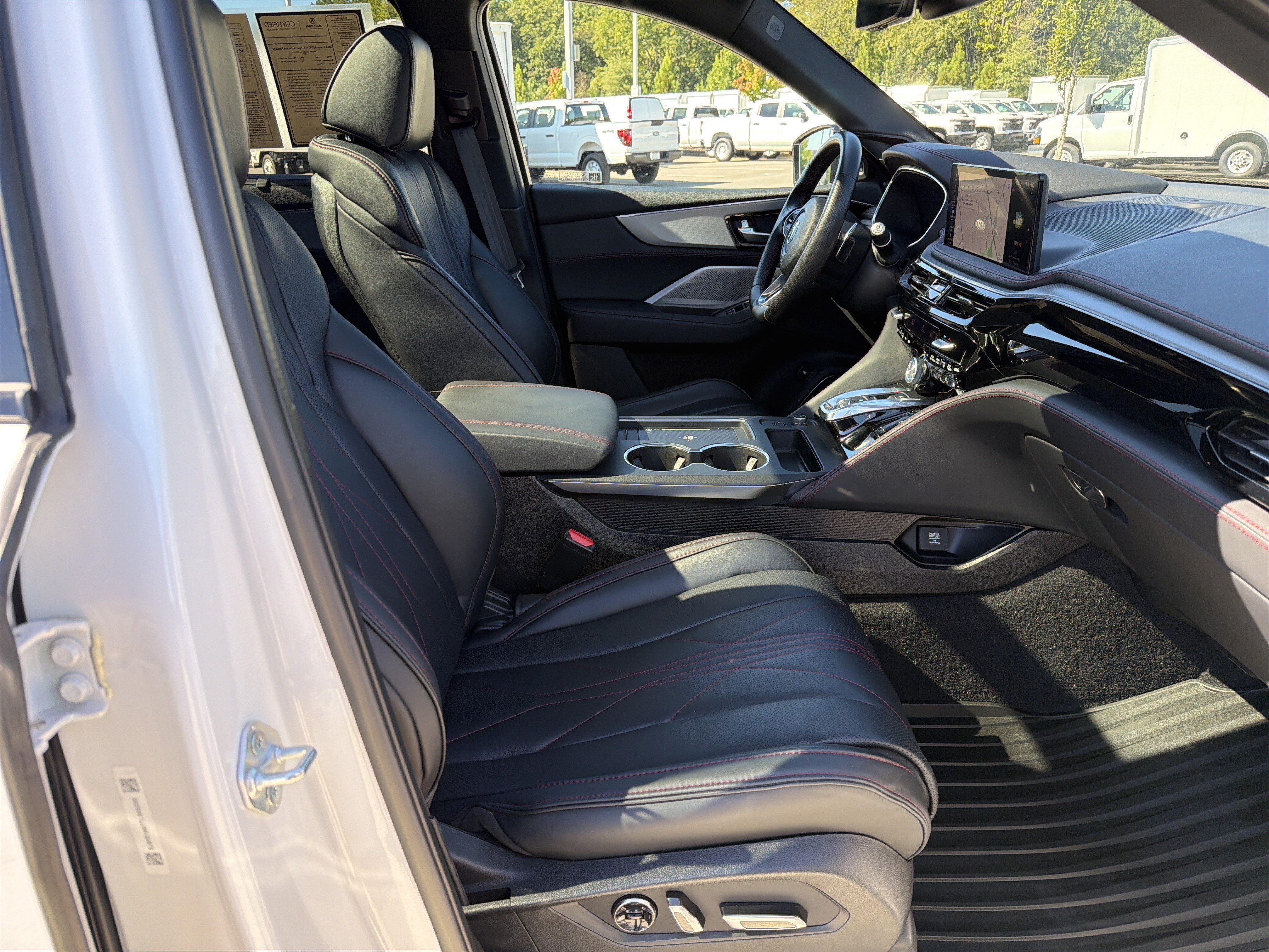 Used 2026 Acura MDX A-Spec w/ Advance Package AWD/4WD image 32