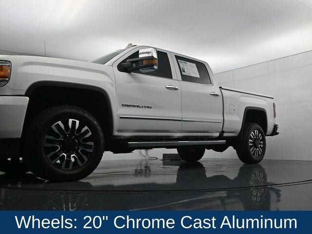 Used 2016 GMC Sierra 2500 Denali w/ Duramax Plus Package AWD/4WD image 33