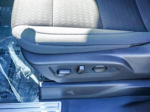 New 2026 Chevrolet Silverado 1500 LT image 19