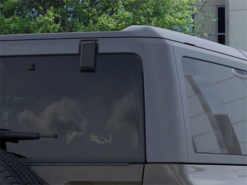 New 2025 Ford Bronco 2-Door image 25