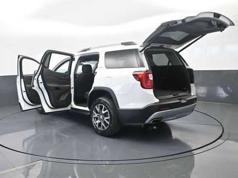 Used 2022 GMC Acadia SLE w/ Driver Convenience Package image 80