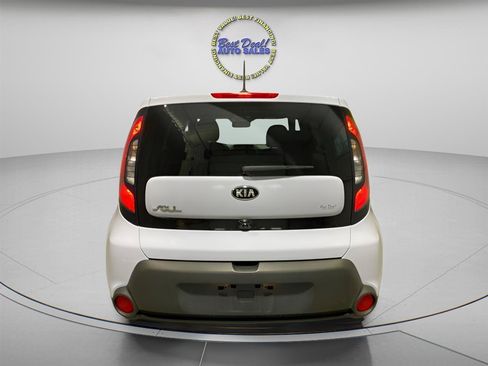 Used 2016 Kia Soul w/ Convenience Package FWD image 4