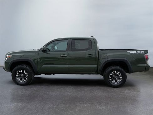 Used 2021 Toyota Tacoma TRD Off-Road w/ Technology Package image 6