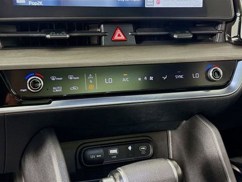 Used 2023 Kia Sportage X-Line w/ X-Line Premium Package image 16