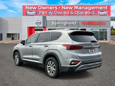 Used 2020 Hyundai Santa Fe SE AWD/4WD image 6