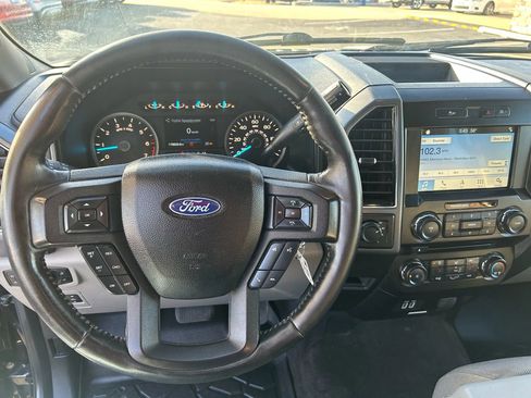 Used 2018 Ford F150 XLT w/ Equipment Group 302A Luxury image 3