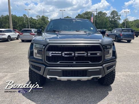 Used 2018 Ford F150 Raptor w/ Equipment Group 802A Luxury AWD/4WD image 2