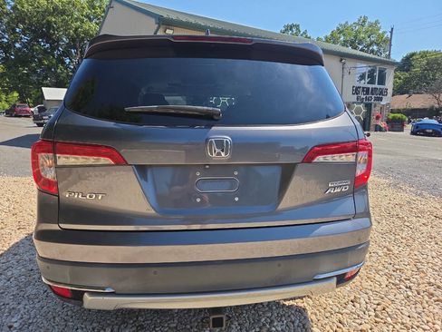 Used 2019 Honda Pilot Touring image 5