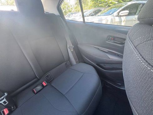 Used 2025 Toyota Corolla LE FWD image 34