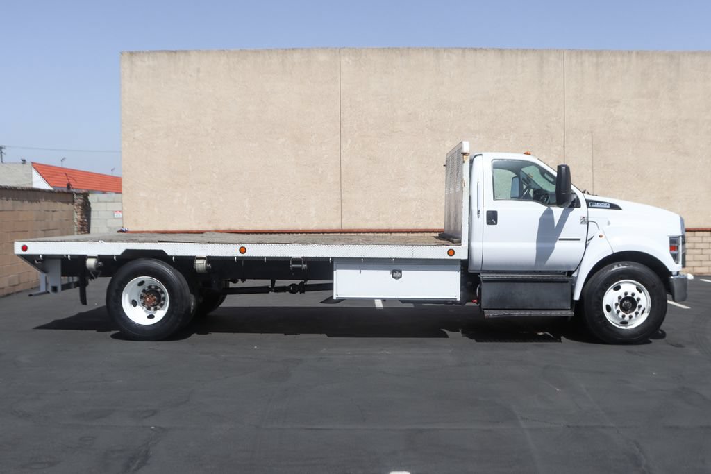 Used 2019 Ford F650 2WD Regular Cab Super Duty image 10