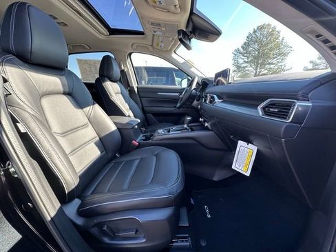 New 2025 MAZDA CX-5 AWD 2.5 S w/ Preferred Package image 29
