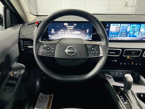 New 2027 Nissan Sentra SV FWD image 4