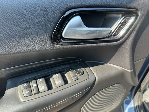 Used 2021 Dodge Durango Citadel w/ Technology Group AWD/4WD image 9