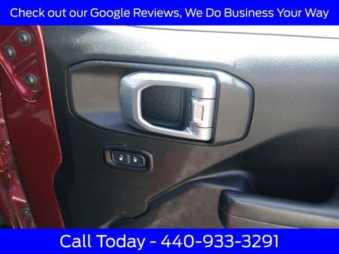 Used 2021 Jeep Wrangler Sport S image 32