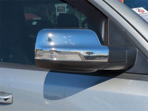 Used 2021 RAM 1500 Laramie image 12