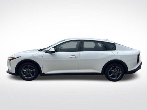 Used 2025 Kia K4 FWD image 6