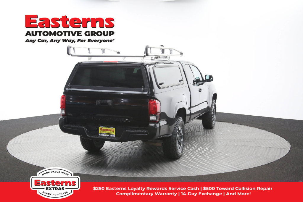 Used 2023 Toyota Tacoma SR AWD/4WD image 41