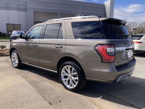 Used 2019 Ford Expedition Limited w/ Equipment Group 302A image 7