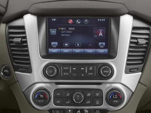 Used 2017 GMC Yukon XL SLT w/ Premium Edition RWD image 13