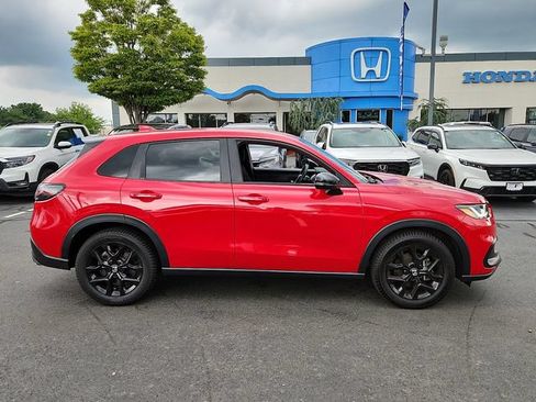 Used 2024 Honda HR-V Sport image 7