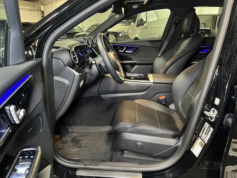 Certified 2025 Mercedes-Benz GLC 300 image 22