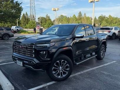 Used 2024 GMC Canyon Denali