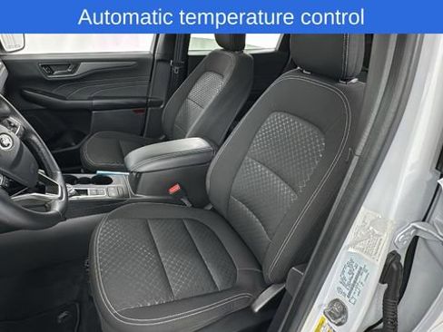Used 2023 Ford Escape Active image 10