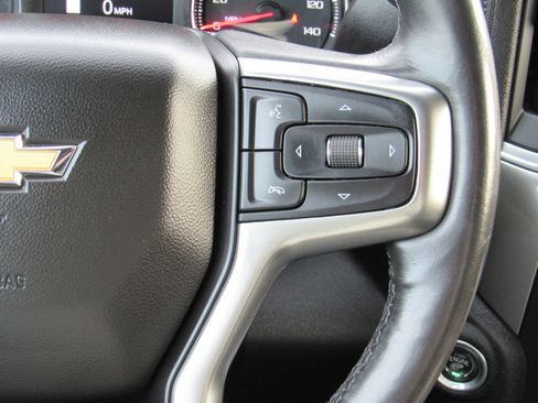 Used 2020 Chevrolet Silverado 1500 LTZ w/ LTZ Convenience Package image 22