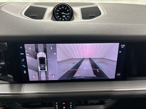 Certified 2025 Porsche Cayenne Coupe AWD/4WD image 15