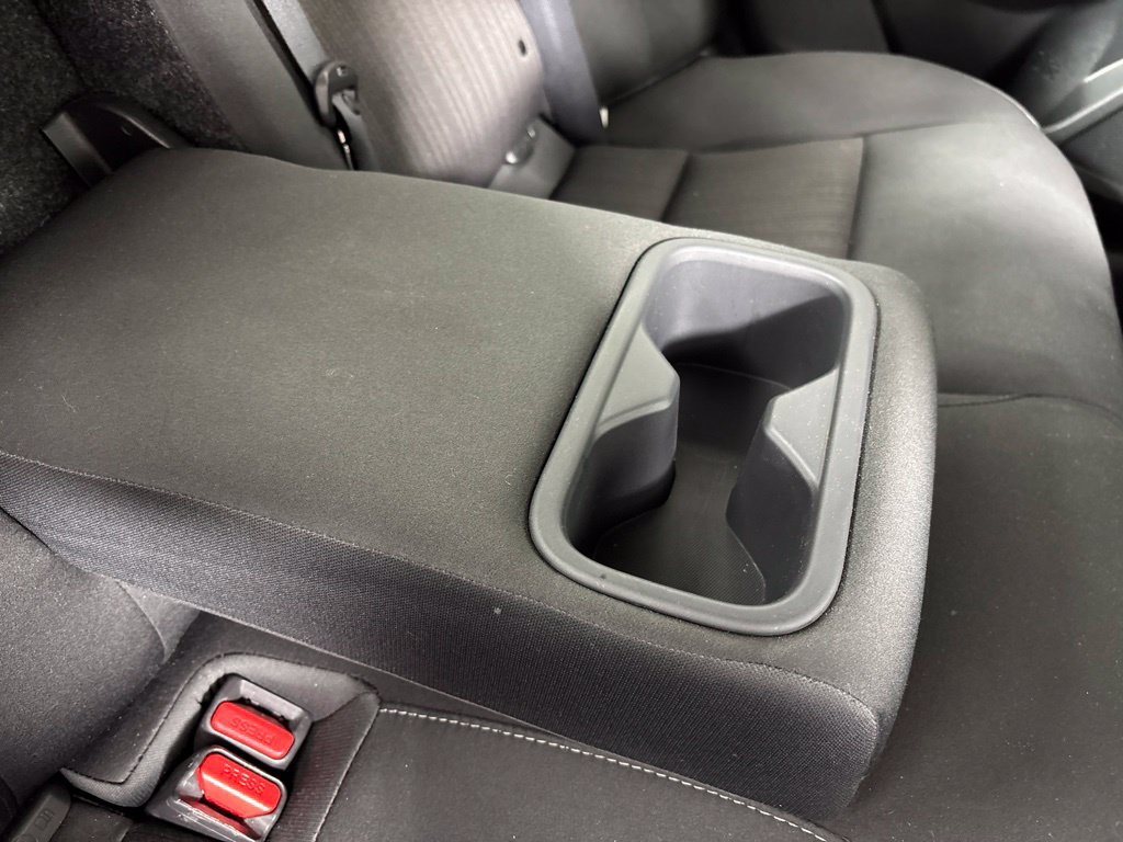 Used 2025 Nissan Altima 2.5 SV FWD image 8