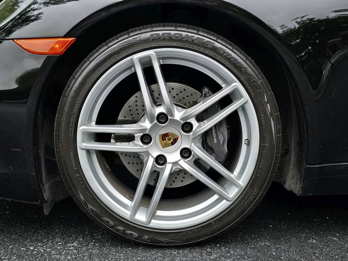 Used 2015 Porsche 911 Carrera RWD image 48