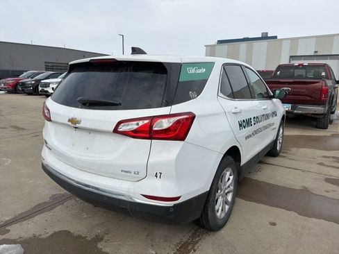Used 2020 Chevrolet Equinox LT image 4