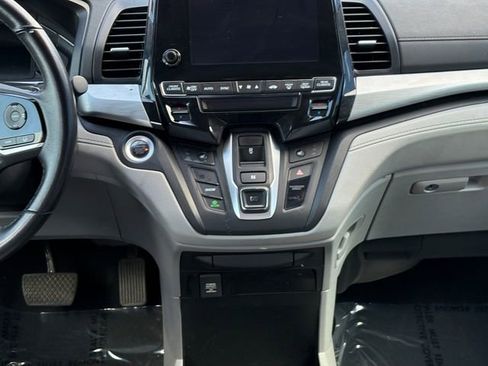Used 2019 Honda Odyssey EX-L image 11