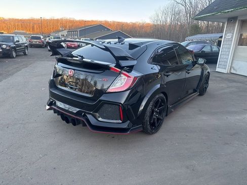 Used 2019 Honda Civic Type R image 18