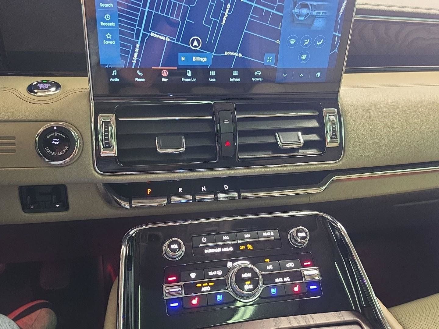 Certified 2023 Lincoln Navigator Reserve AWD/4WD image 10