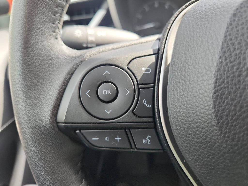 Used 2025 Toyota Corolla SE FWD image 20