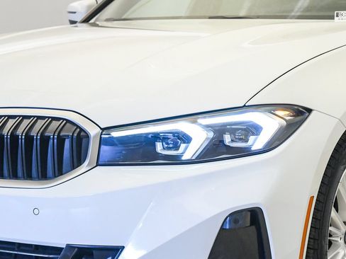 Certified 2023 BMW 330i Sedan w/ Driving Assistance Package RWD image 9