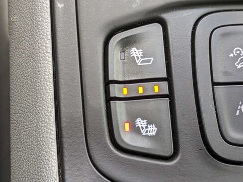 Used 2023 GMC Terrain SLE w/ Driver Convenience Package AWD/4WD image 26