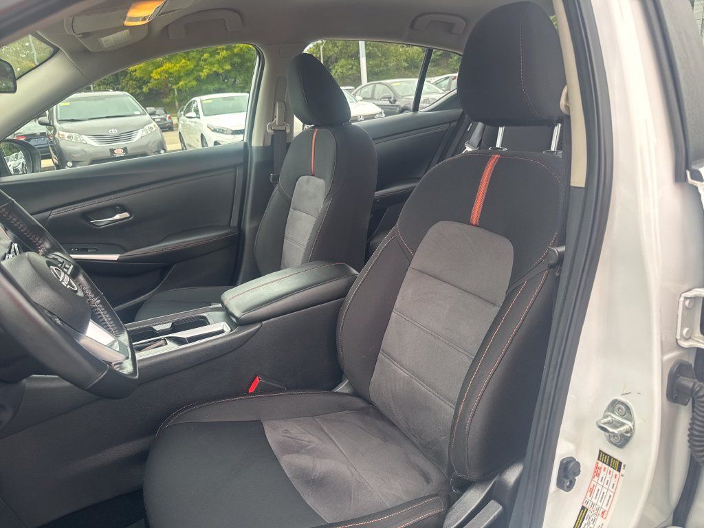 Used 2024 Nissan Sentra SR FWD image 15
