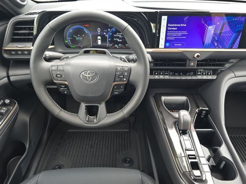 New 2026 Toyota Crown Signia w/ Advanced Technology Package AWD/4WD image 12