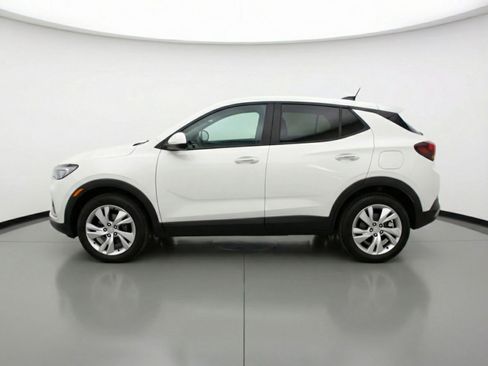 Used 2025 Buick Encore GX Preferred AWD/4WD image 5