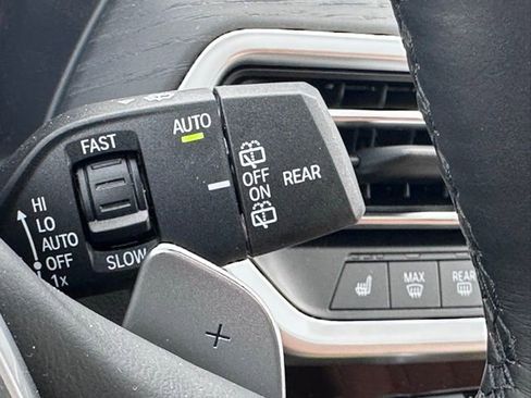 Used 2024 BMW X3 xDrive30i w/ Premium Package w/ZPA image 23